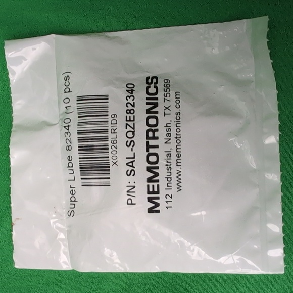 Memotronics Super Lube 82340 (10 pcs) New - Picture 3 of 4